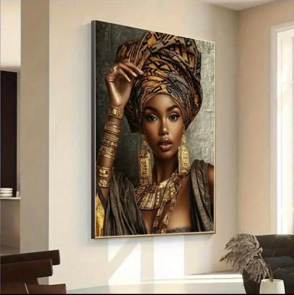 IMG_6401 Tableau mural plat 2D, 1 pièce, Portrait de femme africaine sur toile - Femme élégante en tenue traditionnelle africaine avec bijoux dorés,