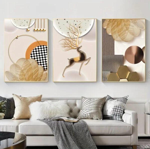 IMG_6411 2D Plat, Décoration Murale. 2D Plat, Cadeau de Noël. Modernes Impressions d'Art en cristal porcelaine Abstraites Géométriques de Cerfs - Ensemble de 3, Décoration Murale Dorée