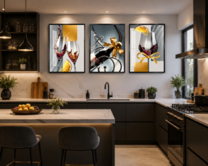 0A54B615-C201-4B57-981F-96CDACE25ED2 Ensemble de 3 Tableaux Décoratifs Cristal Porcelaine et Verres à Vin – 50 x 70 cm