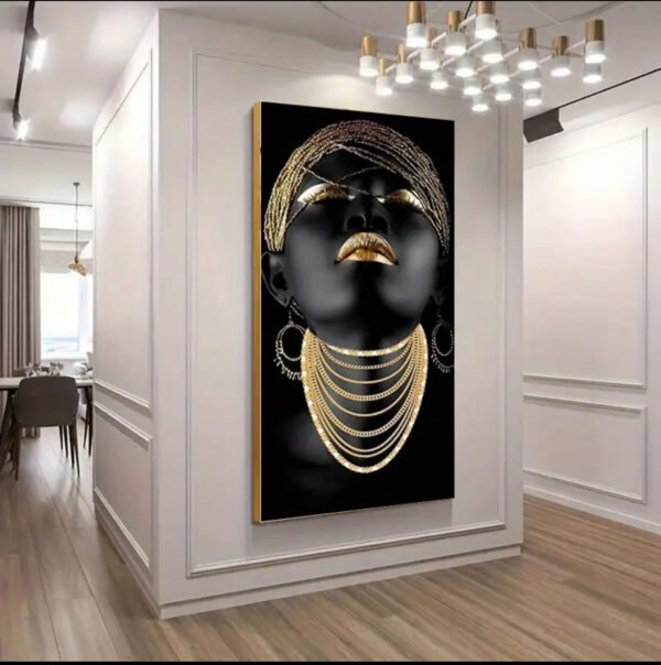 Cadre Décoratif Femme Africaine Luxe Noir et Or – 60 x 120 cm