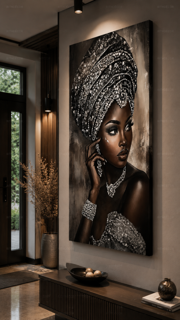 82BC1D53-87E4-49ED-BB80-E65B583651A8 Art mural 1 pièce – Femme Africaine Élégante | Décoration Murale en Métal | Tableau Vertical Moderne | 60 × 120 cm | Rithdecor