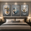 Ensemble de 3 Tableaux Muraux Modernes – Fleurs & Cygnes – Cadres Cristal Porcelaine en Diamant – Encadrement Doré – 50 × 70 cm