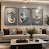 Ensemble de 3 Tableaux Muraux Modernes – Fleurs & Cygnes – Cadres Cristal Porcelaine en Diamant – Encadrement Doré – 50 × 70 cm